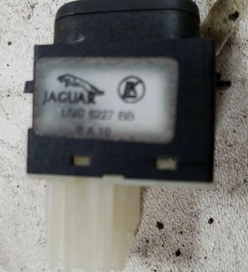 Console Gear Shifter for Jaguar XJ8 XJR VDP XK8 XKR (1998–2003)