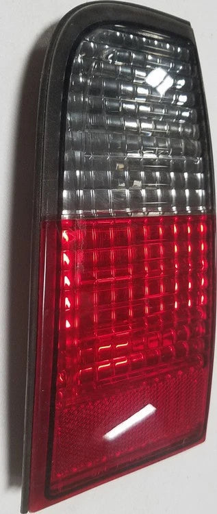 Trunk Brake Reflector for Lincoln LS (2003–2006) RH Passenger Side
