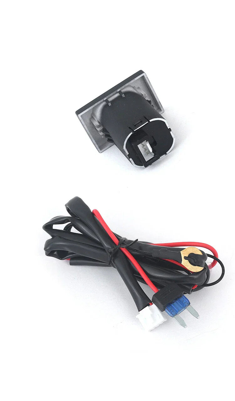 USB-A QC 36W Port Socket for Ford Transit Custom (2012–2017)