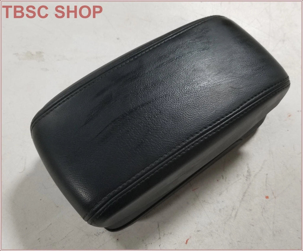 Center Console Lid Armrest for Jaguar X-Type (2002–2008)
