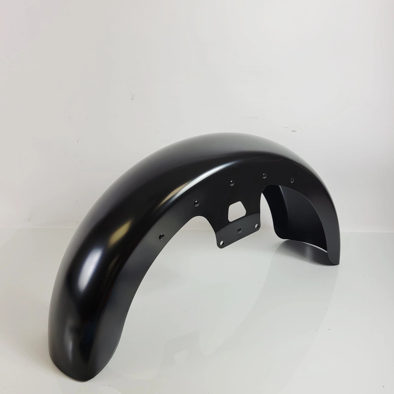 Primed Custom Wrapped Front Fender for Harley-Davidson (2014–2024) 58900196BEO