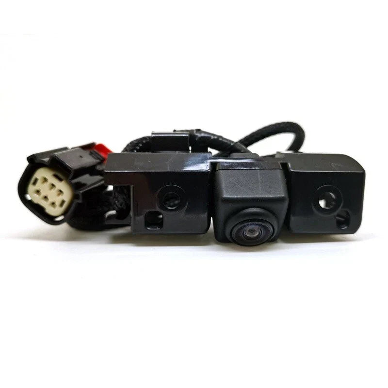 Backup Rear View Color Parking Camera for GMC Canyon (2015–2021)