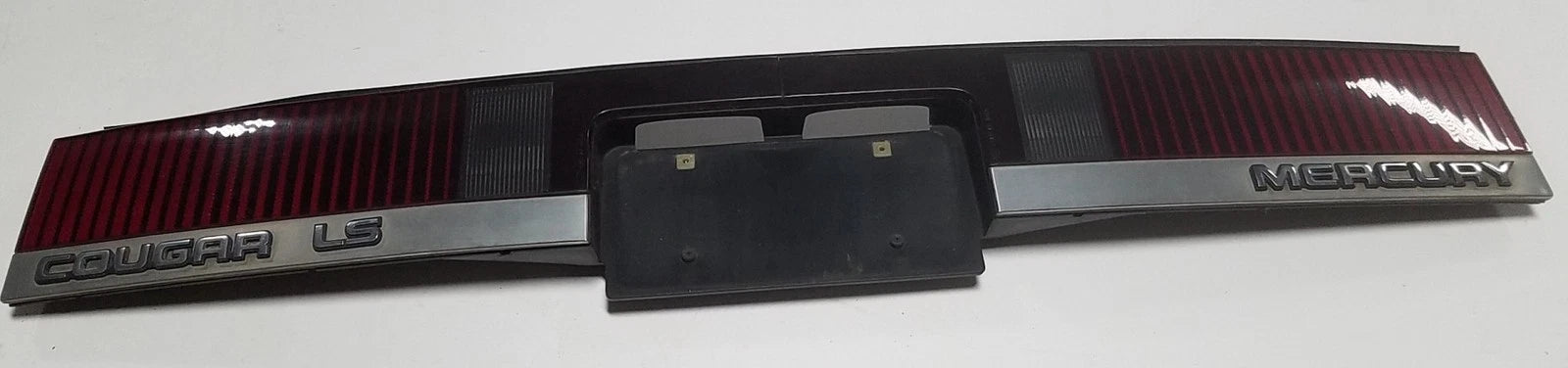 Trunk Reflector for Cougar LS (1989–1990)