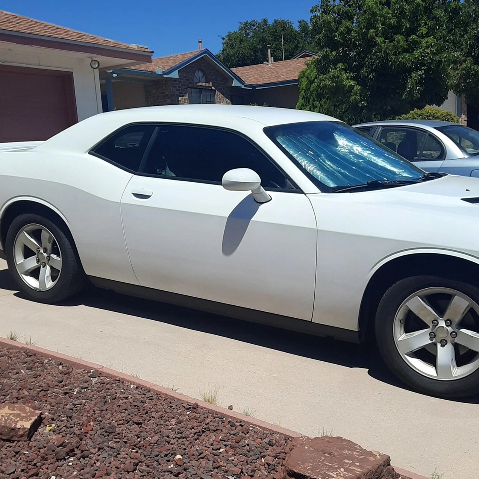 Right Door Exterior Rocker Panel Molding Trim for Dodge Challenger (2008–2014)