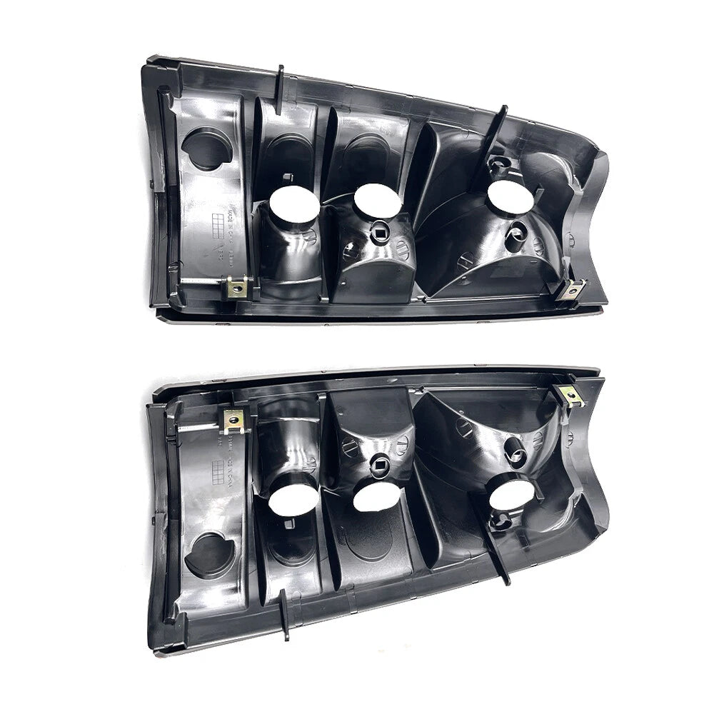 Tail Light Pair for GMC Sierra 1500 2500 3500 (2004–2006) LH+RH