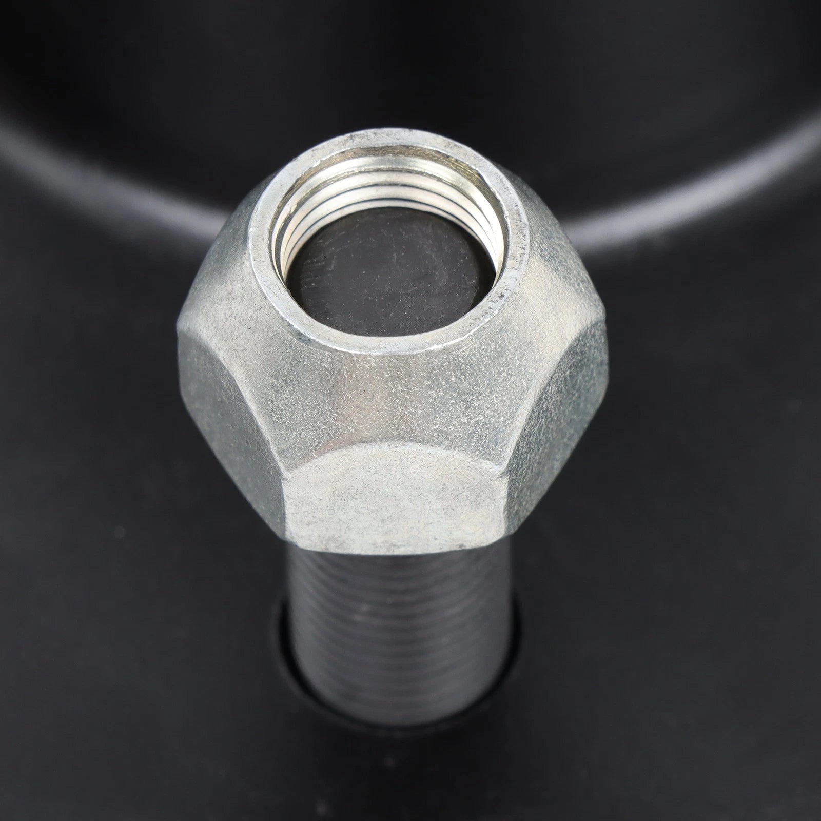 5x4.75 Idler Hub with 3500# Bearing Kit for Trailer Axle (Fits Dexter ALKO)