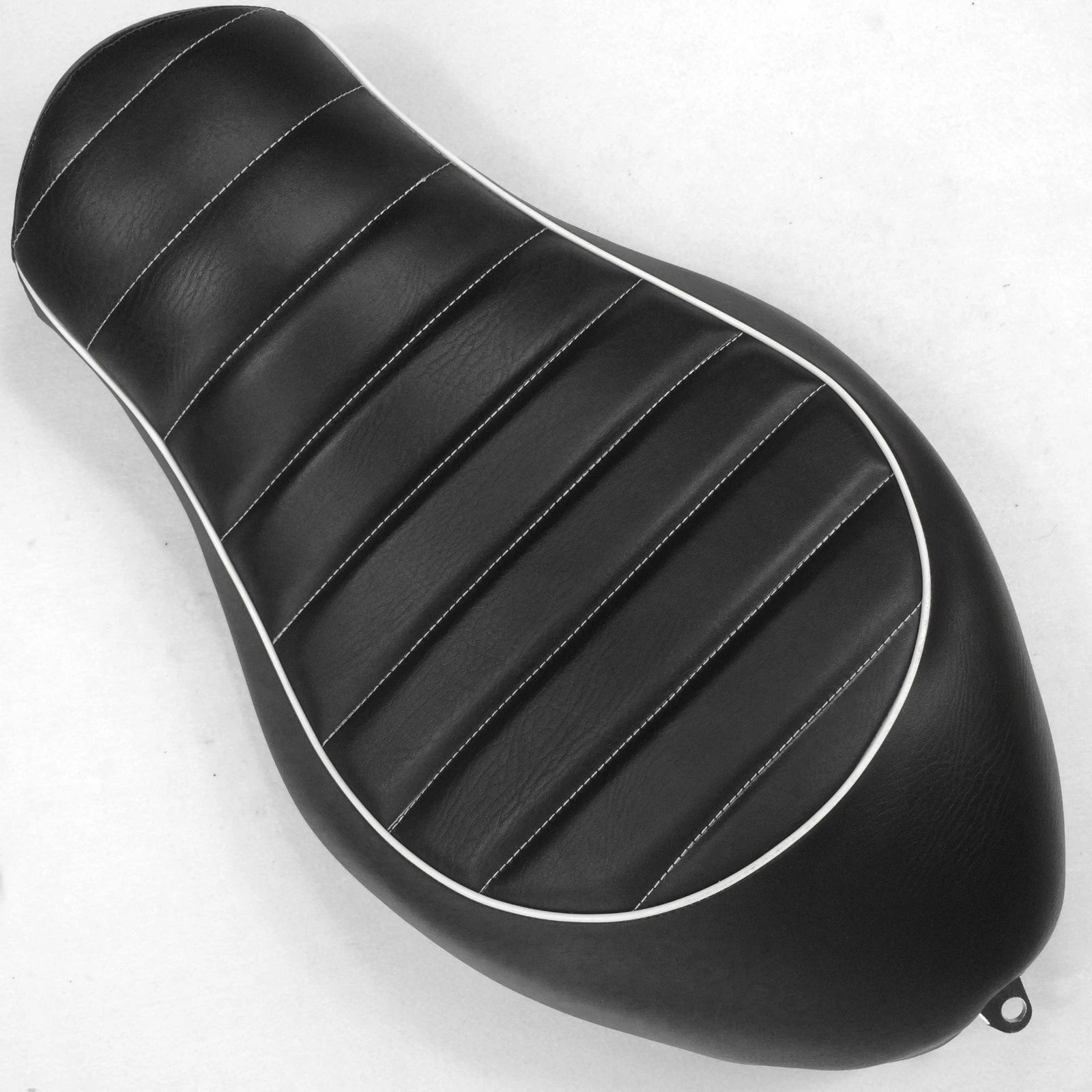 Solo Driver Cross Stripe Leather Seat for Harley XL883N XL883L XL883X (2005–2013)