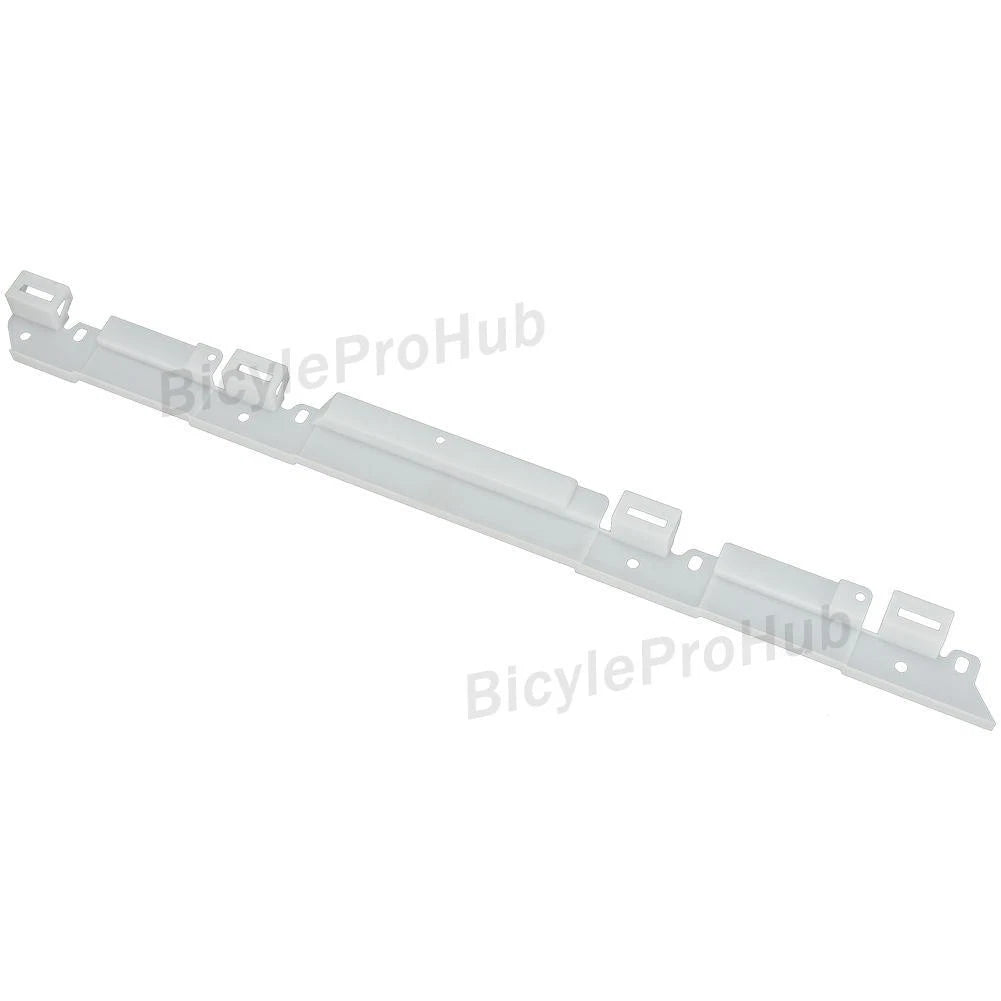 Front Door Sill Bracket for Silverado Sierra Yukon (1999–2006) GM 15177753 15286766