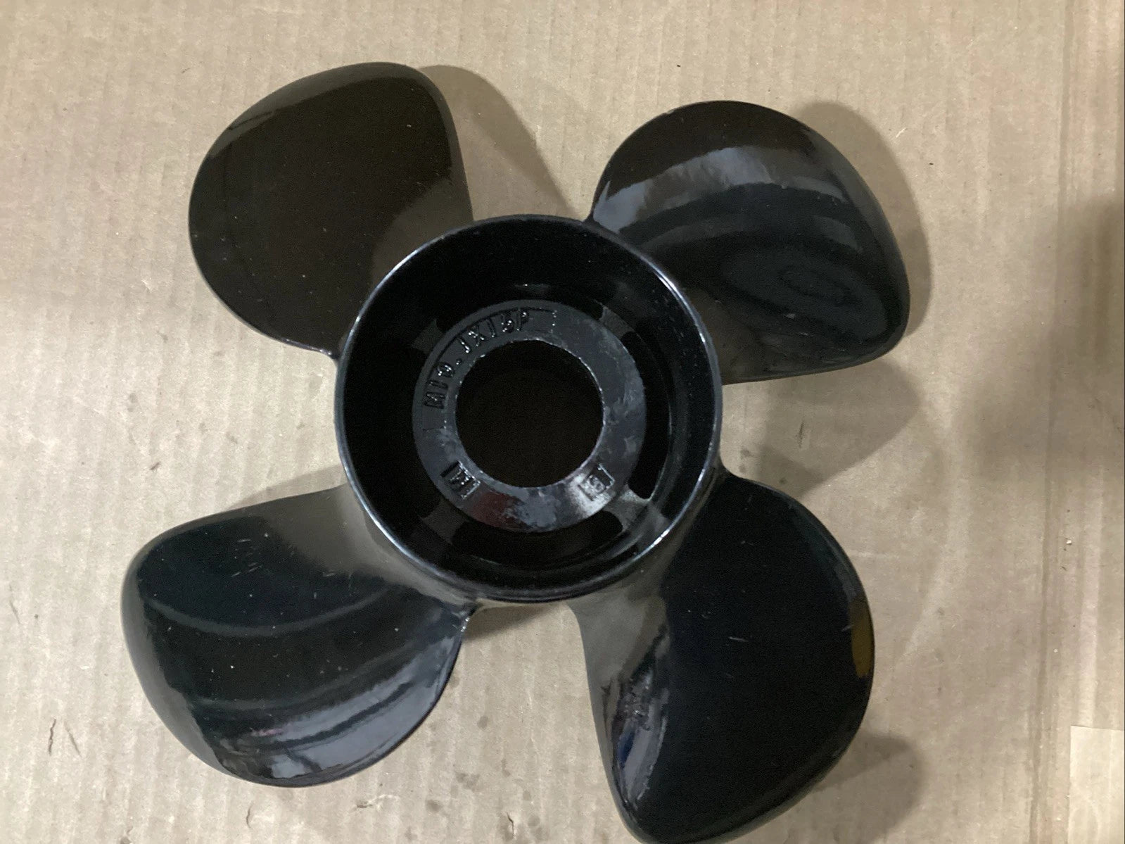 Quicksilver Nemesis Propeller 10.1x15P for Mercury 8M8027514 (Open Box)
