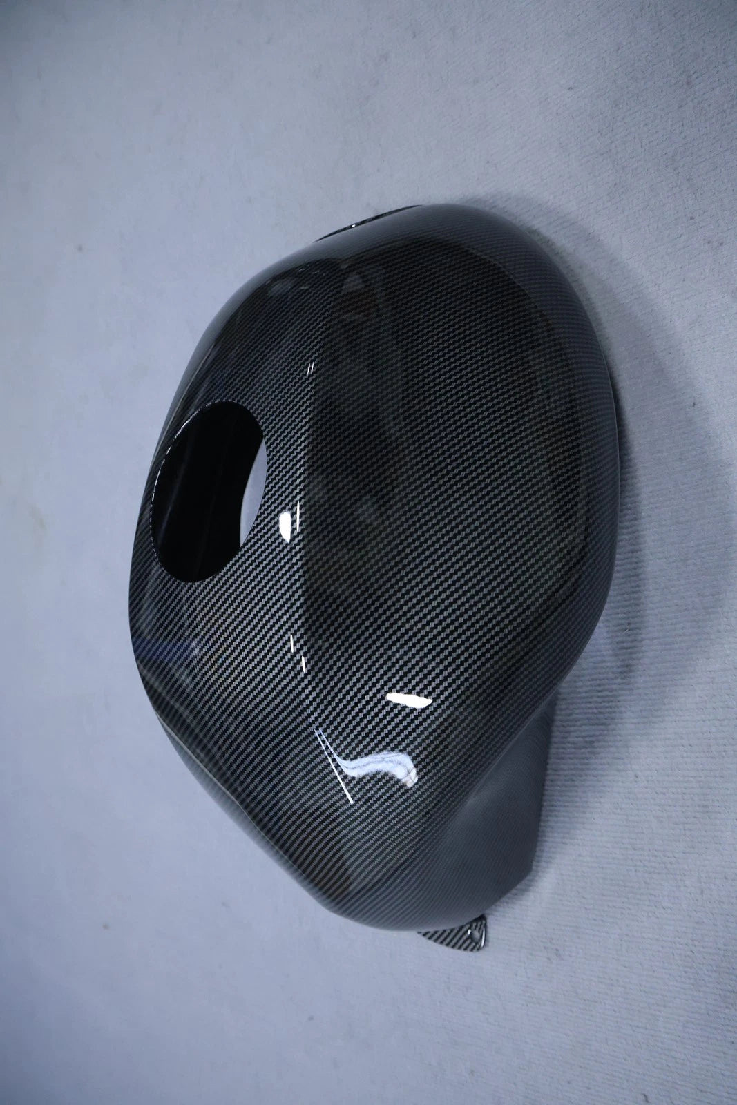 Carbon Fiber Gas Fuel Tank Cover for Kawasaki Ninja 650R (2009–2011)