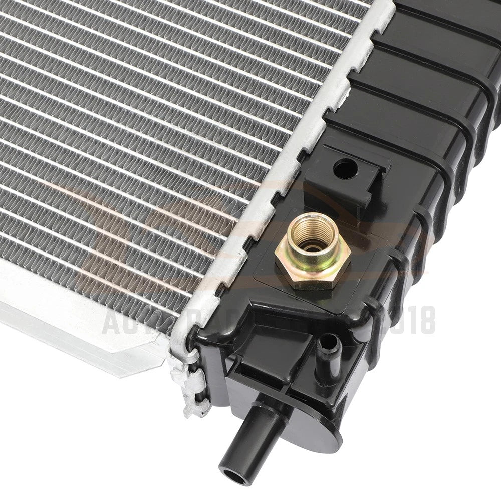 Radiator for Ford Expedition Lincoln Navigator (1999-2002)