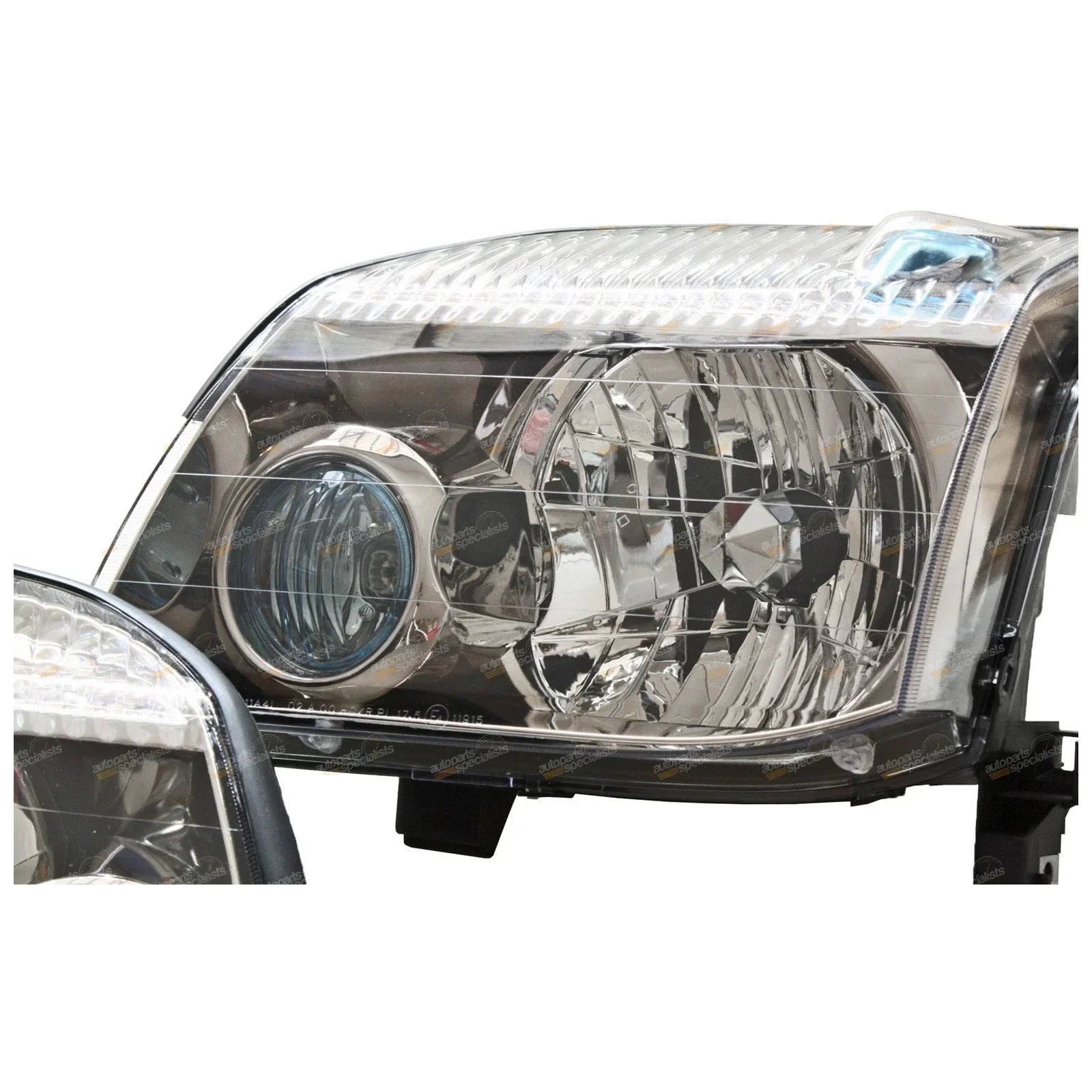 LH+RH Replacement Headlights for Nissan X-Trail (2001-2003)