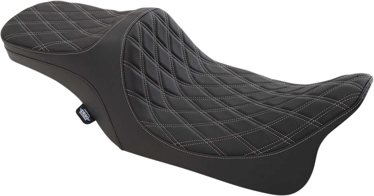 Predator III 2-Up Seat for Harley-Davidson (2000–2023) - Double Diamond, Silver Thread