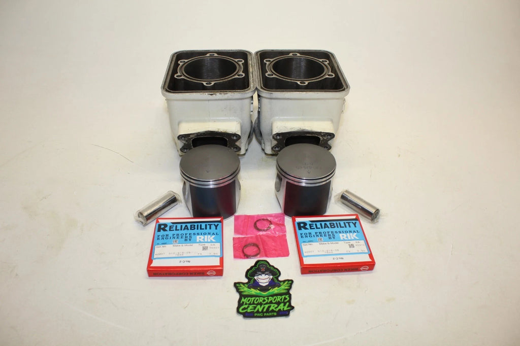 Top End Pistons & Gaskets for Seadoo 580 587 (0.50mm)