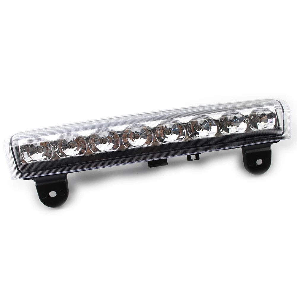 Rear Roof 3rd Brake Light for Chevy Suburban, GMC Yukon (2000–2006) White