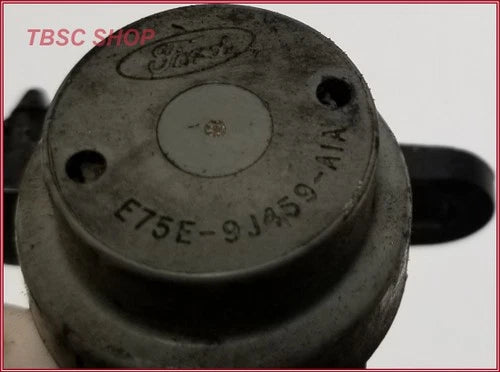 EGR Vacuum Assembly for Ford Thunderbird SC (1989–1992) E75E-9J459-A1A