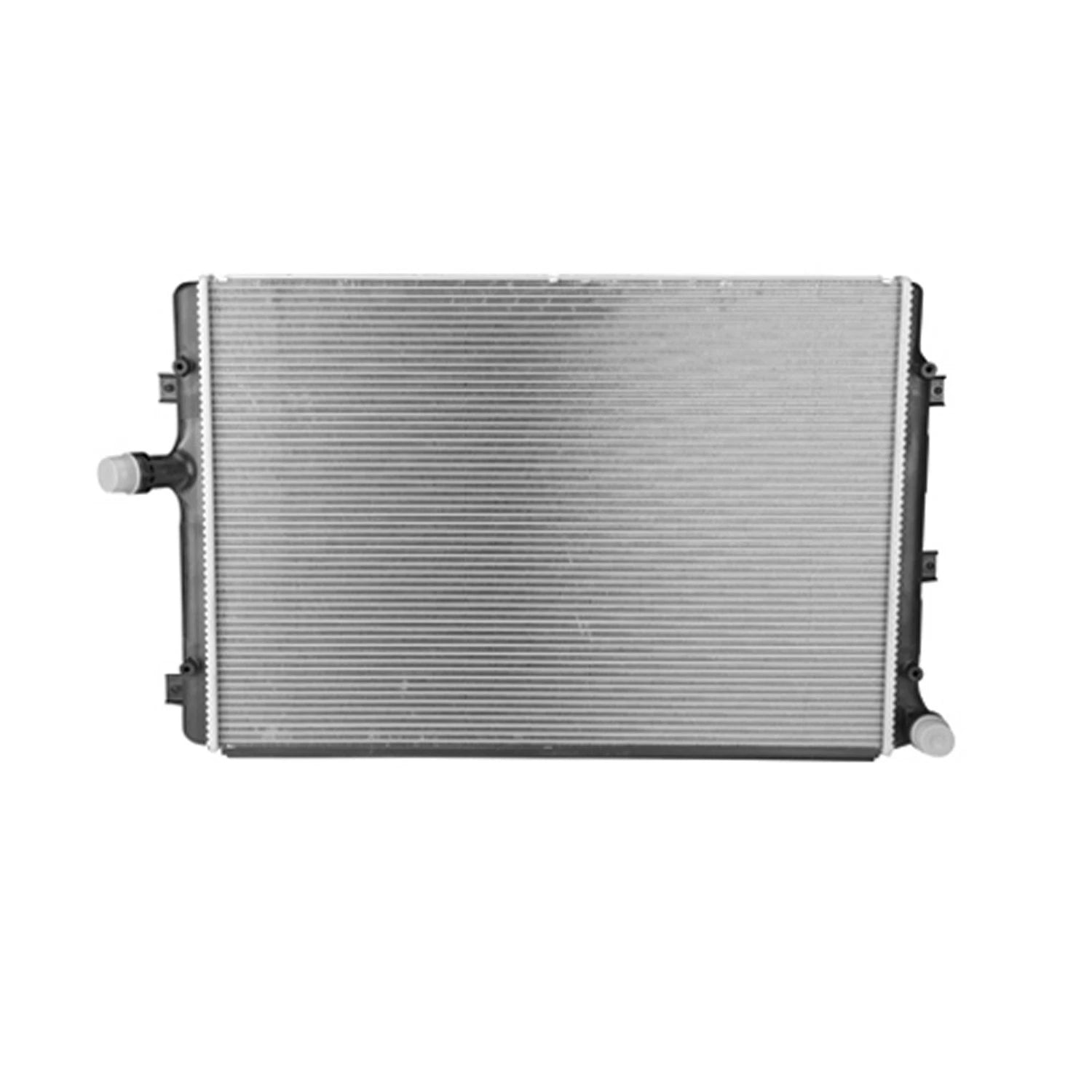 Replacement Plastic Aluminum Radiator for Toyota Hilux (2005–2015)