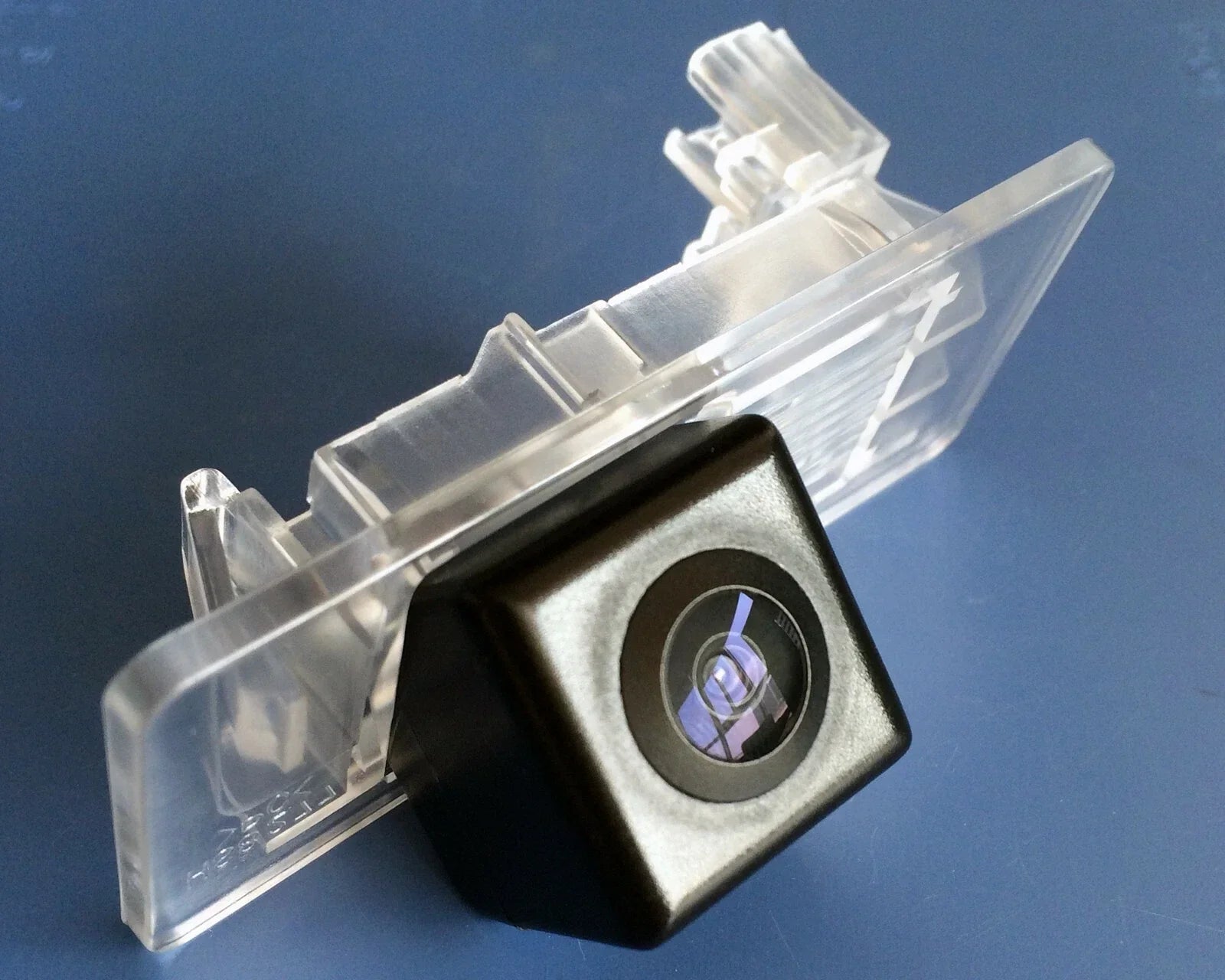 Car / Rear View Backup Camera for VW Tiguan (2012–2016)