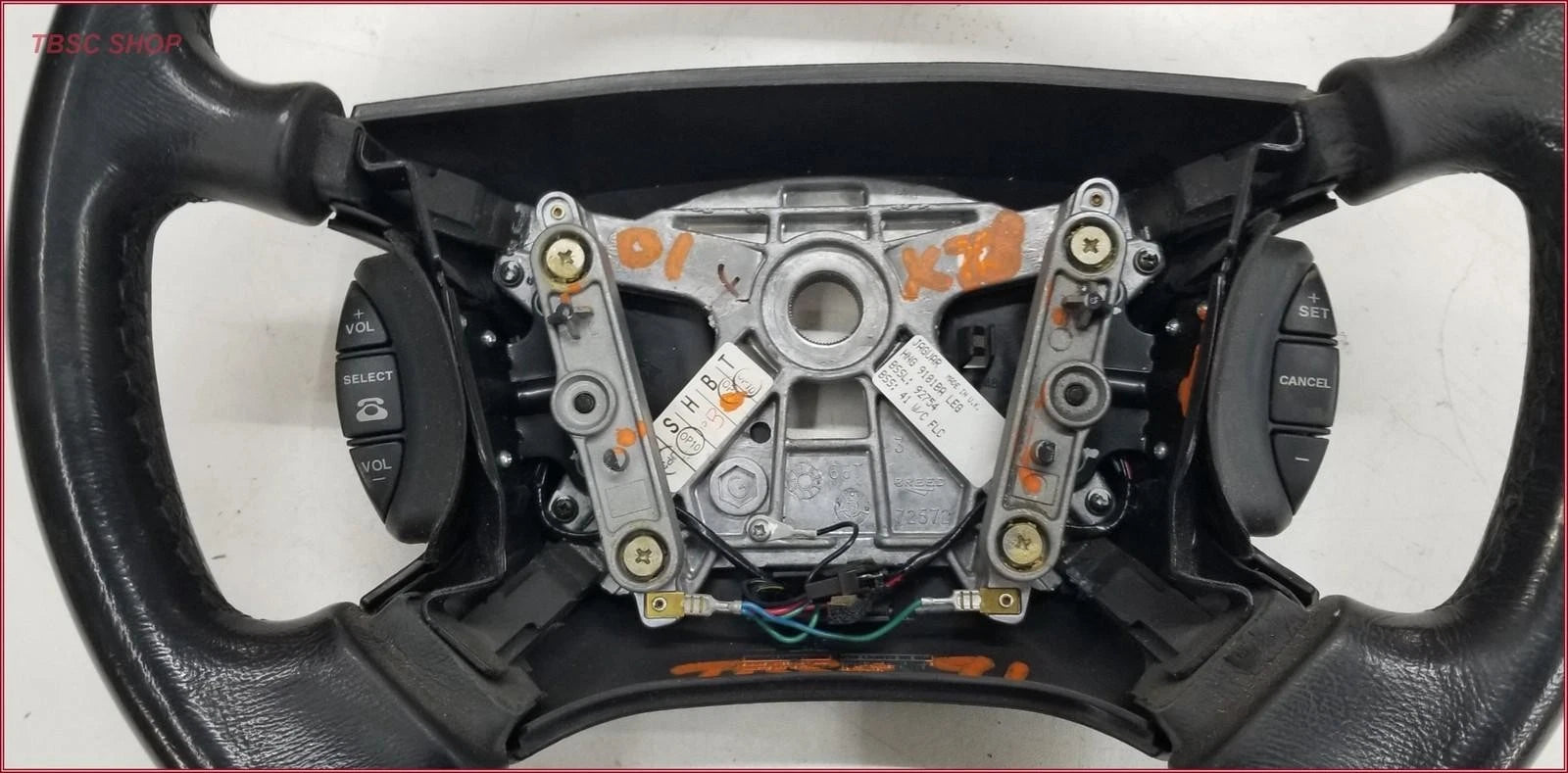 Steering Wheel with Switches for Jaguar XJ8 XJ8L (1998–2003) HNG9181