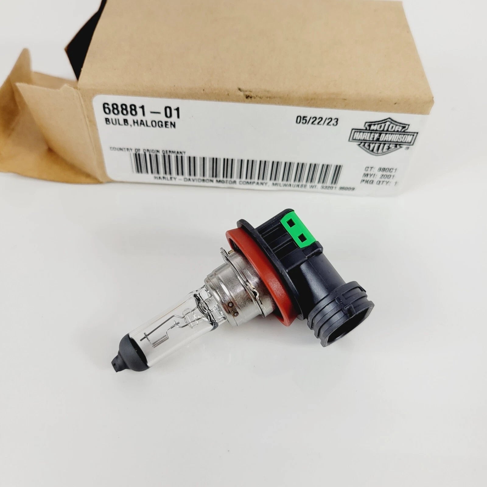 H11 Headlight Bulb for Harley Davidson Street Glide/Touring (2006–2013) 68881-01