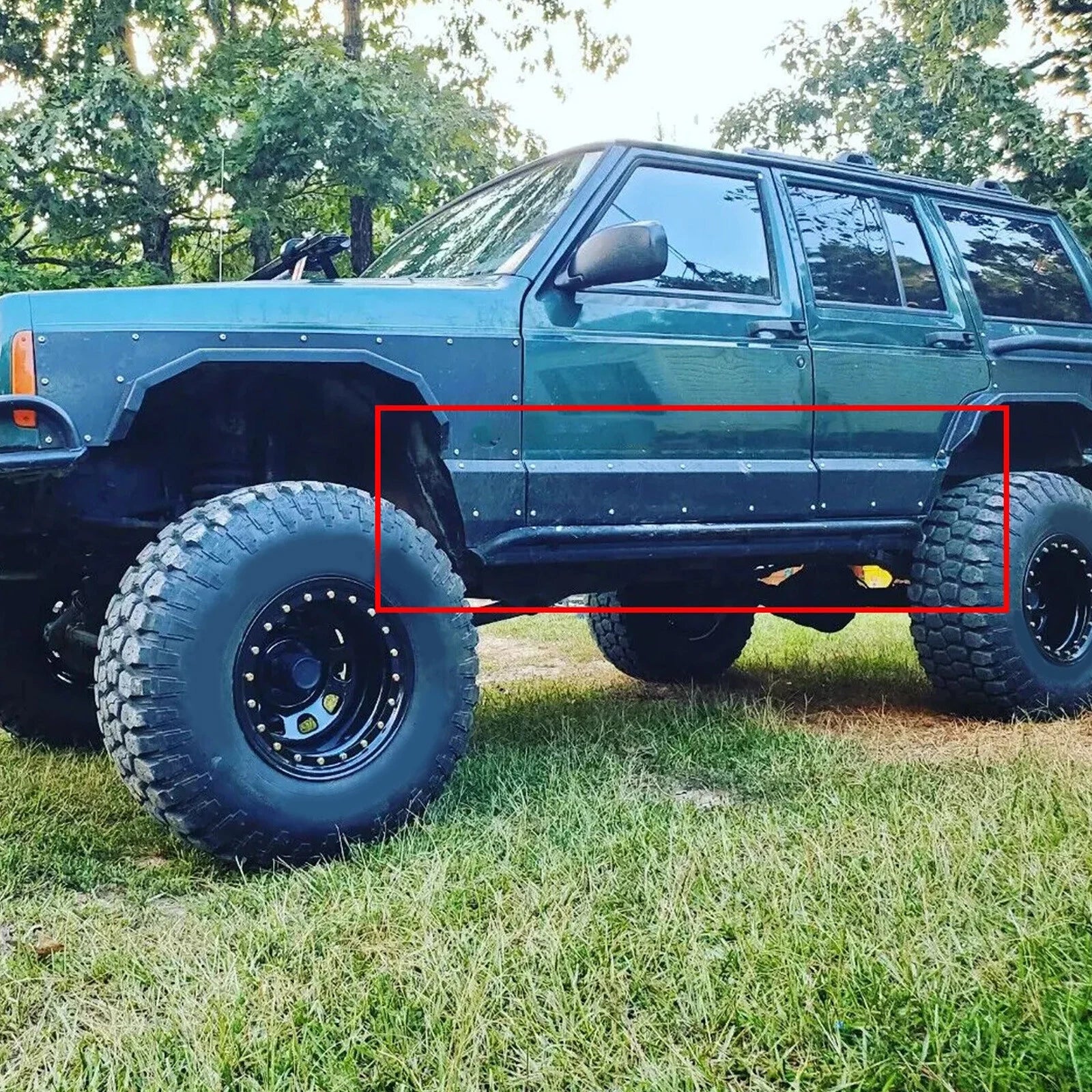 Lower Door and Side Panel Armor for Jeep Cherokee XJ (1984–2001)