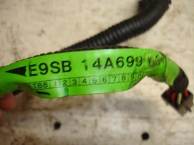 Power Seat Switch Harness No Lumbar RH for Thunderbird Cougar (1989–1997)