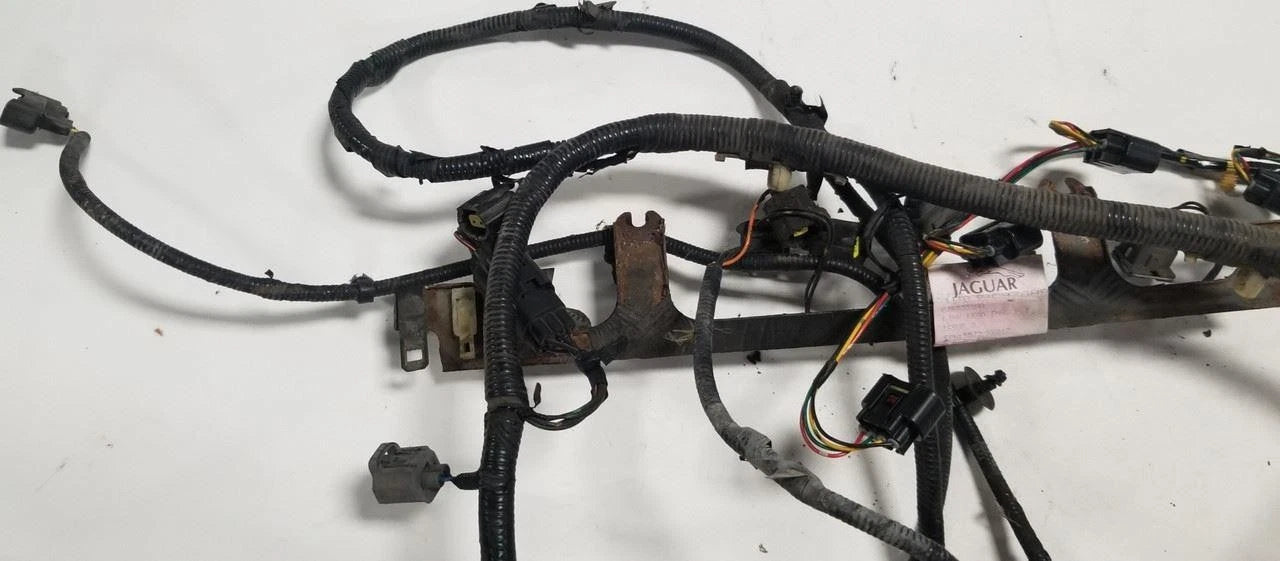 Engine Fuel Wire Harness for Jaguar XJR 4.0L V8 SC (2003)
