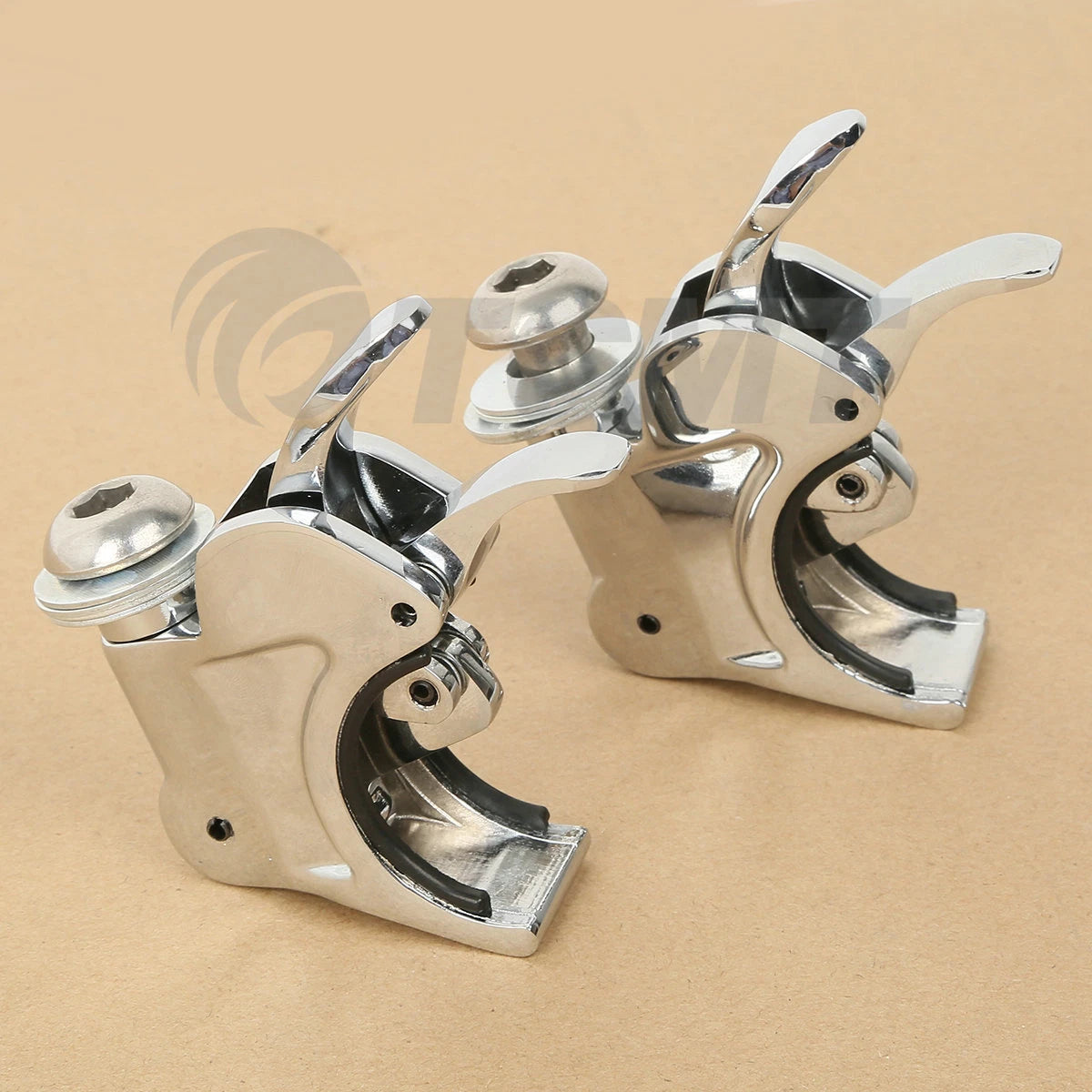 41mm Windshield Clamps for Harley Wide Glide (1993–2005) Softail (1988–2013) Chrome