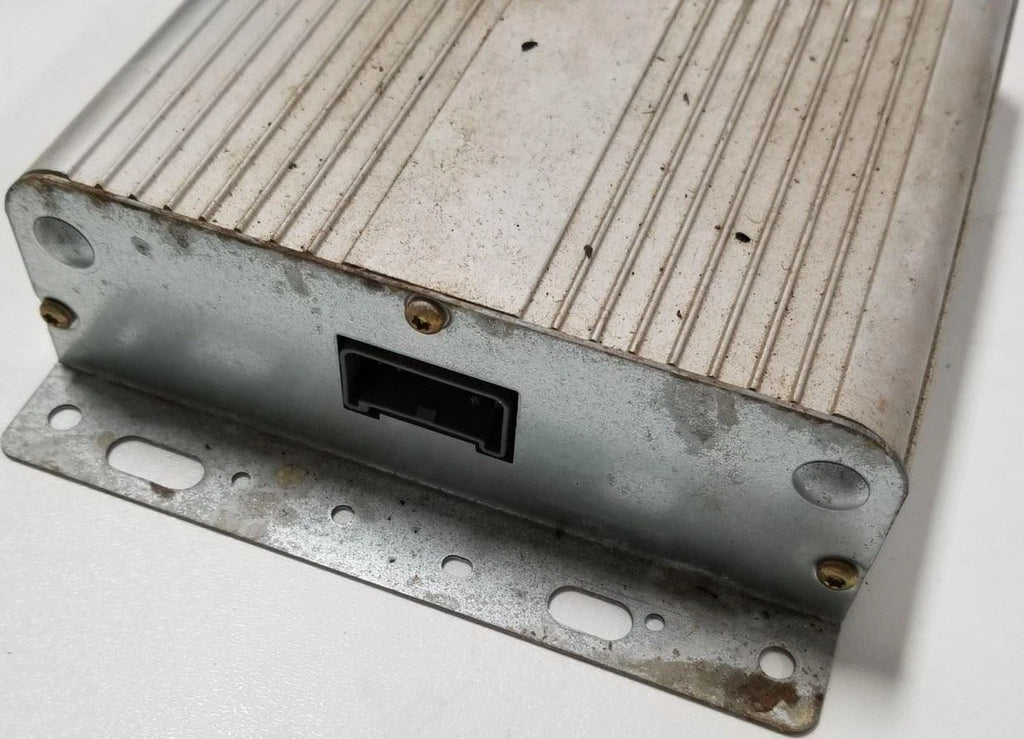 Radio Amplifier for Lincoln Continental (1998) F80F-18C808-AC F80F18C808AC