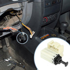 Stop Lamp Switch for Dodge Grand Caravan (No. 04671336AD)