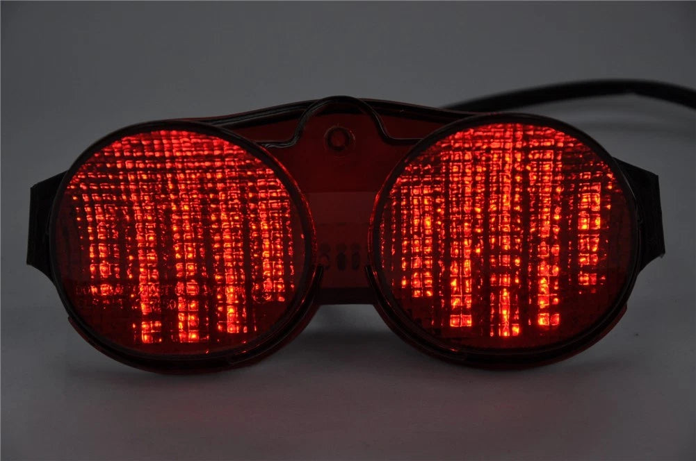 Smoke Lens Tail Light Brake Light with Turn Signal for Yamaha R6 (2001–2002)