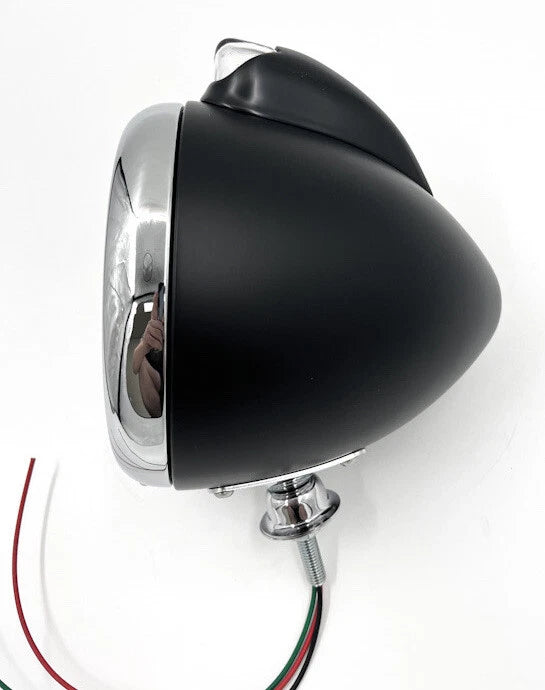 Headlight Buckets w Amber Turn Signal for Pair Black Guide 682-C Style (2000–2006)