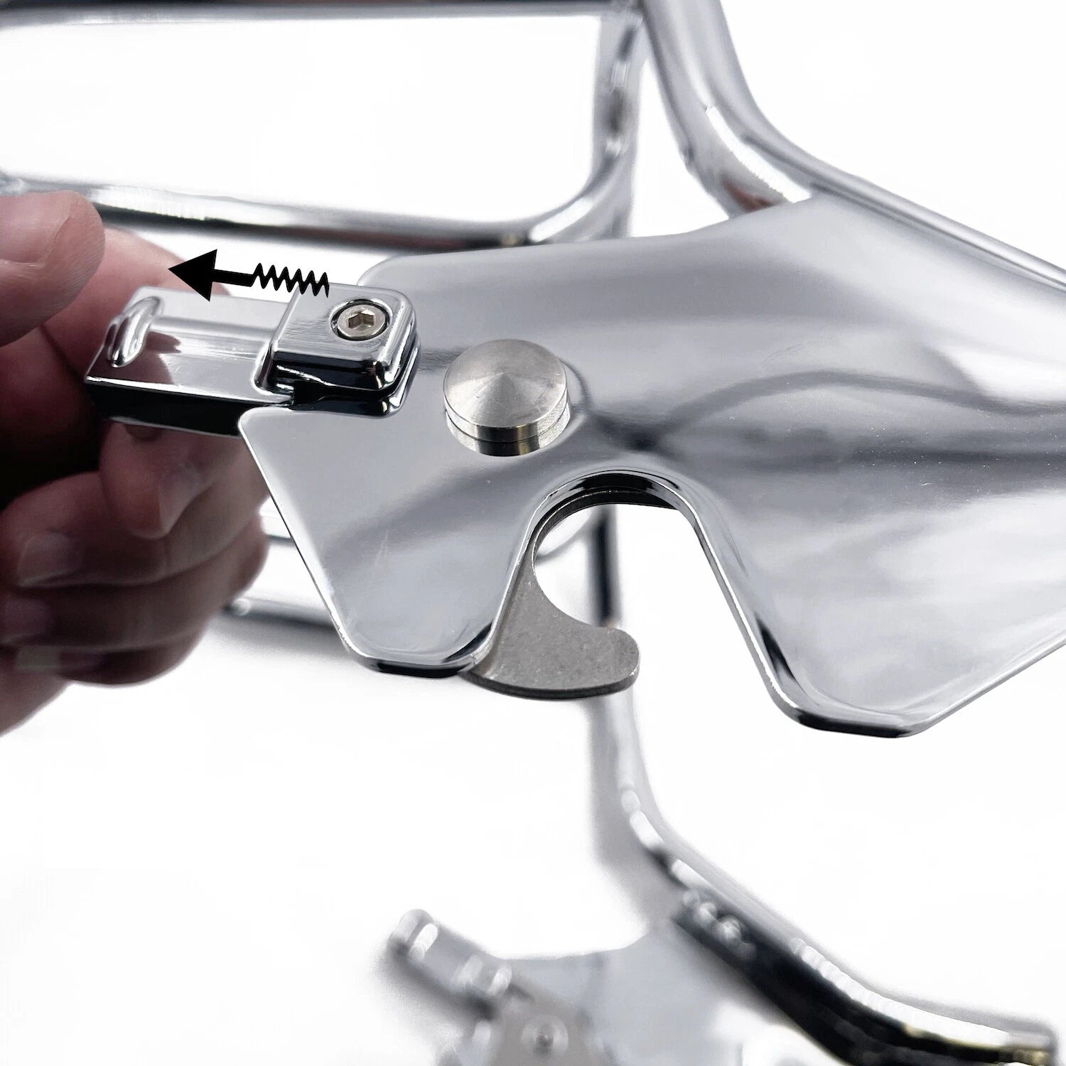 Chrome Detachable Holdfast Tow-up Luggage Rack for FXFB FXFBS Fat Bob (2018–2023)
