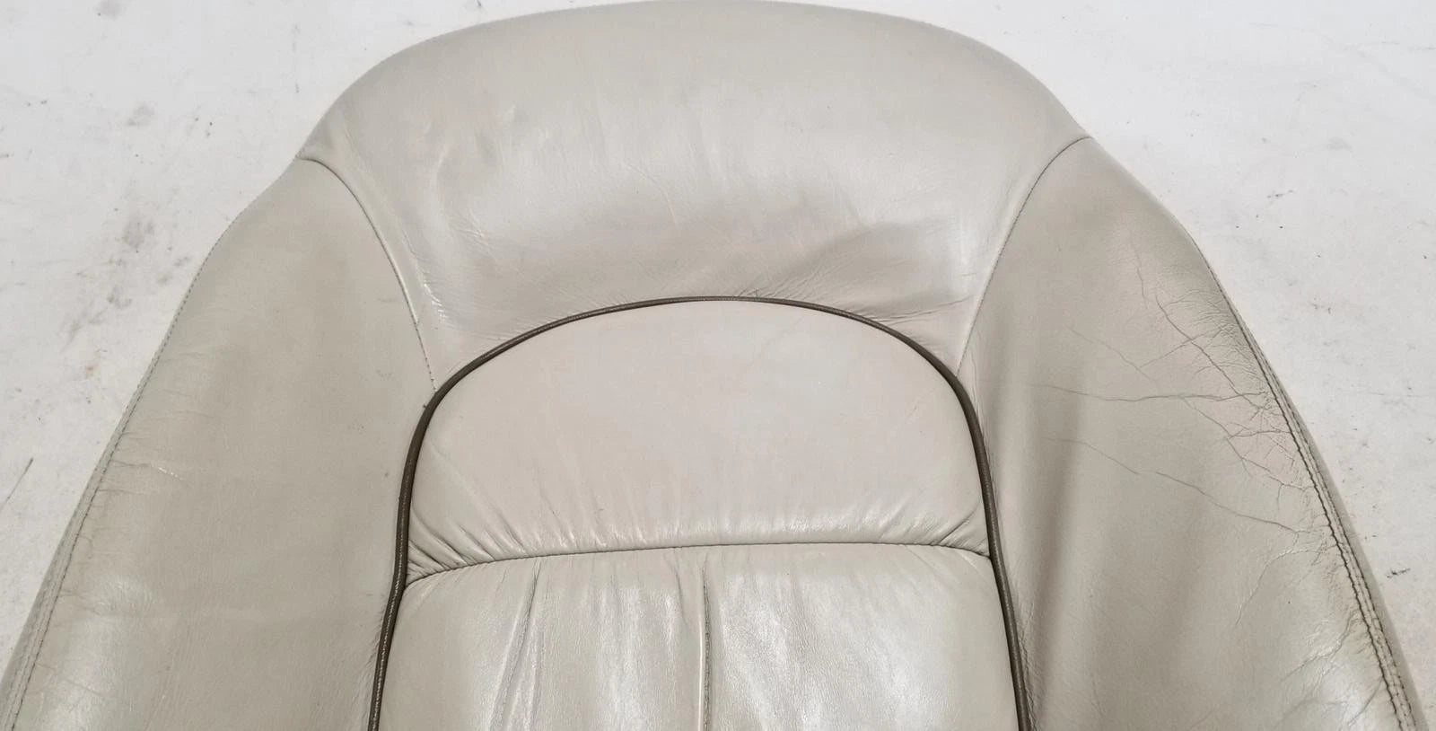 Set of 2 Seat Back Cushions for Jaguar XJ8 XJR VDP (1998–2003) NED Warmer