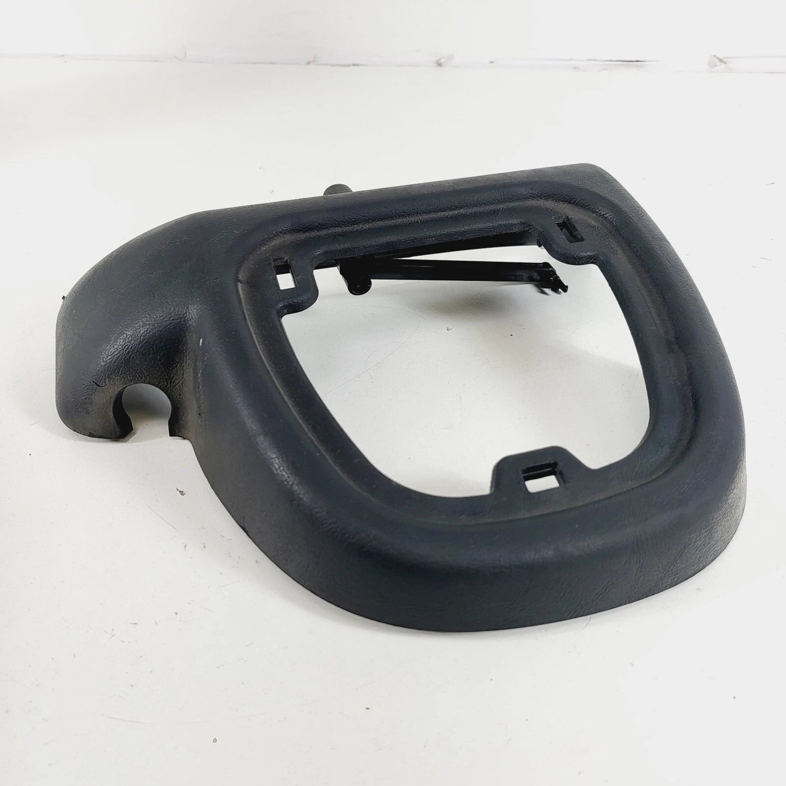 Left Lower Fairing Glove Box Frame for Harley Davidson Touring (2014–2023) 57100148