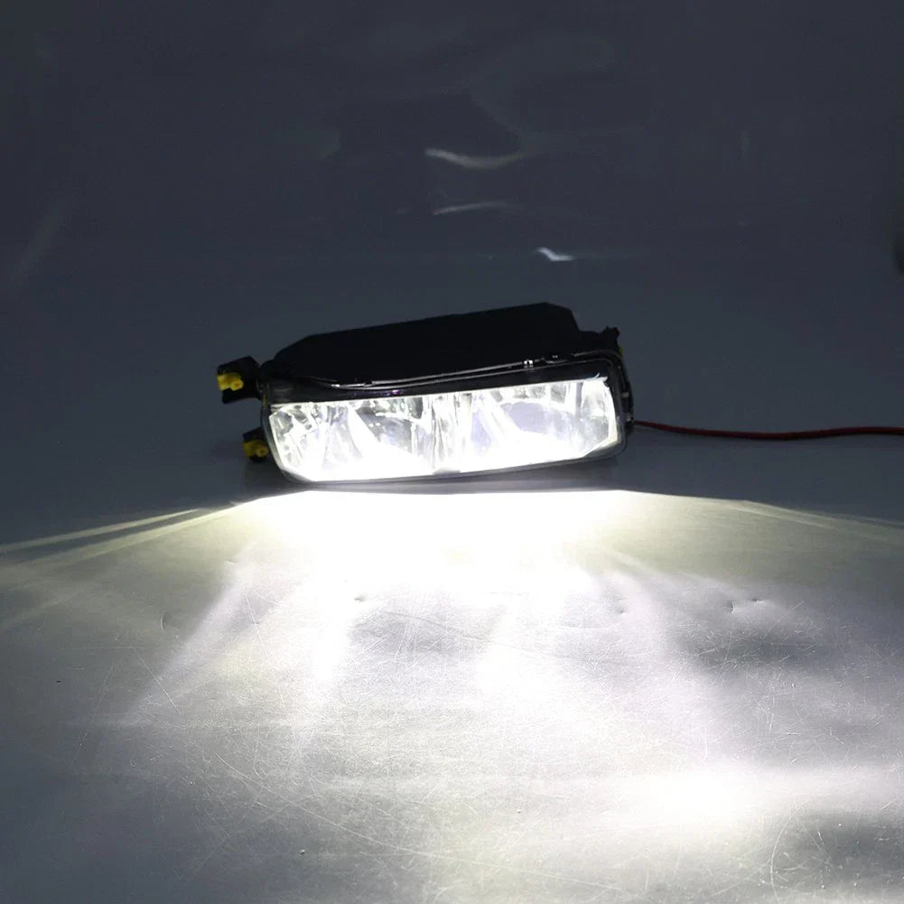 Front Bumper Fog Lamp Right for Range Rover Sport (2014-2017)