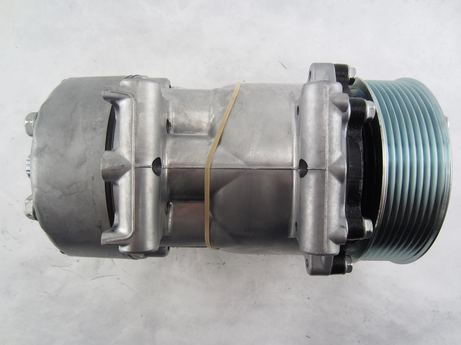 AC Compressor Replacement for Toyota Land Cruiser 200 (2008-2021)