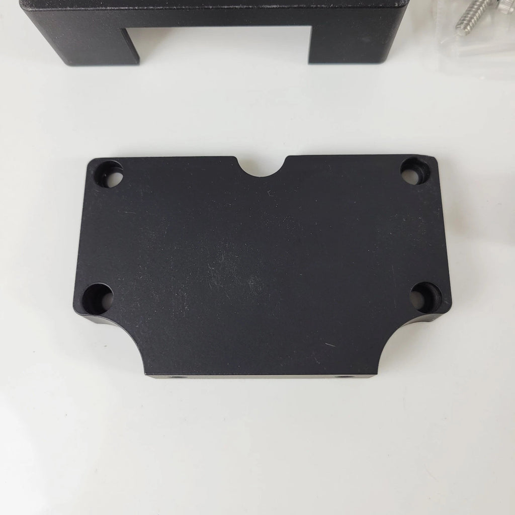 Wild 1 Gauge Relocation Mount Black WO540B 2212-0750 for Harley Softail (2018–2023)