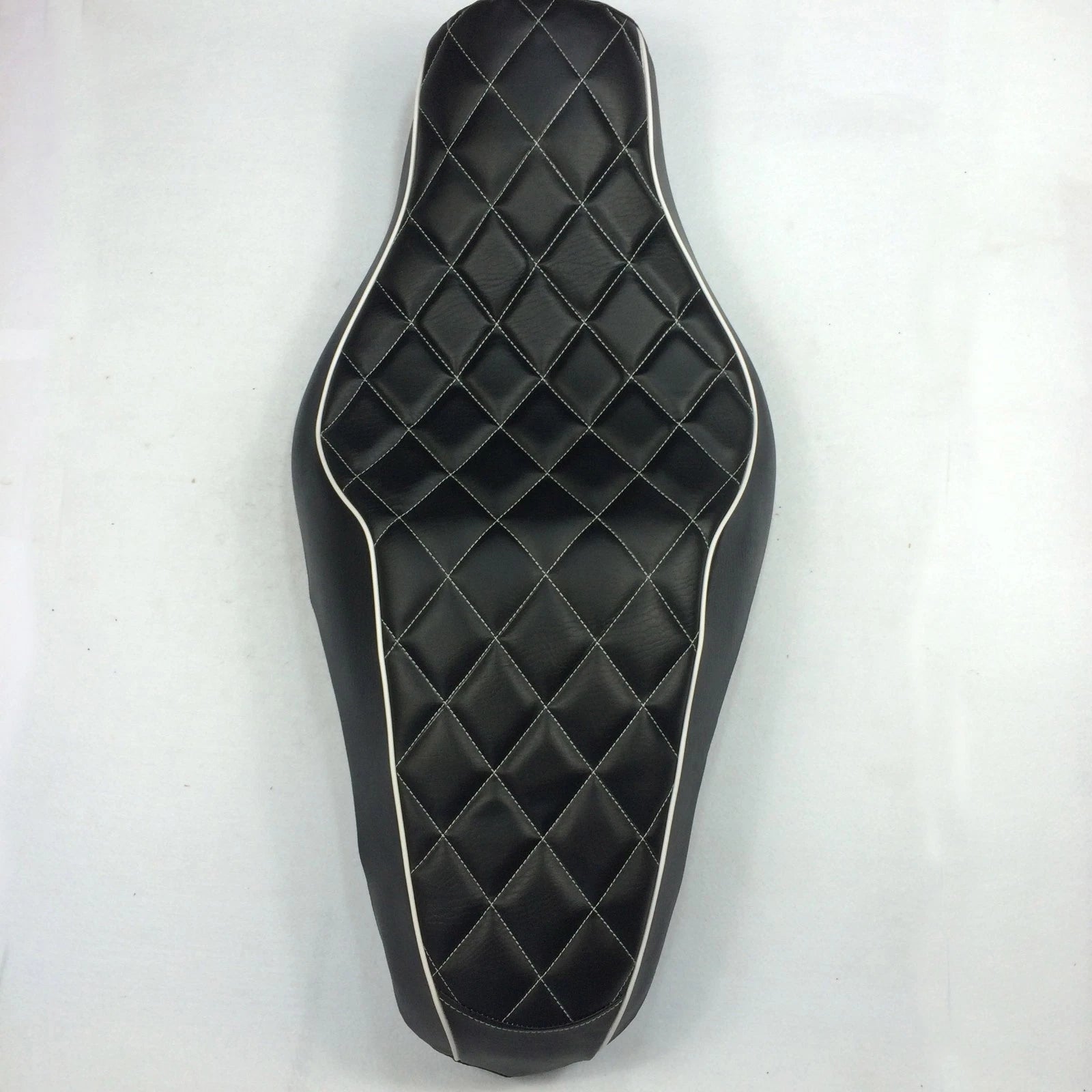 2-up Diamond Stitch Leather Seat for Harley XL883N XL883L XL883X (2005–2013)