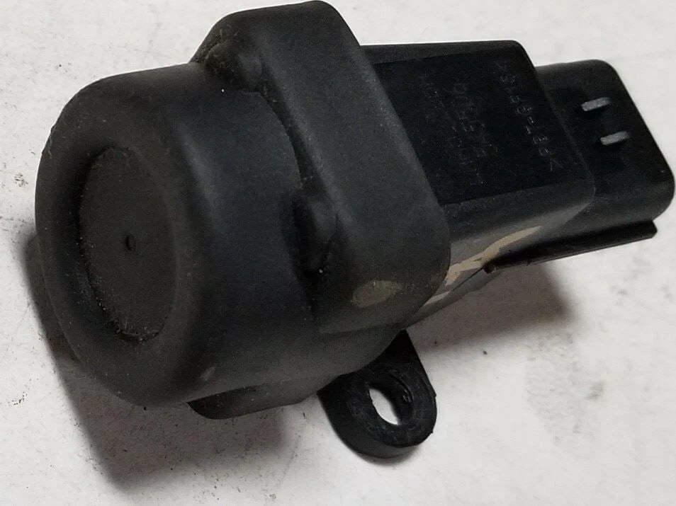 Inertia Fuel Cut Off Switch for Jaguar XJ8 XJR XK8 XJ6 XJ12 (1993–2003) LNA6520BA