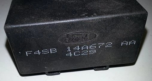 Automatic Headlight Dimmer Relay for Ford Thunderbird Cougar (1994–1997)