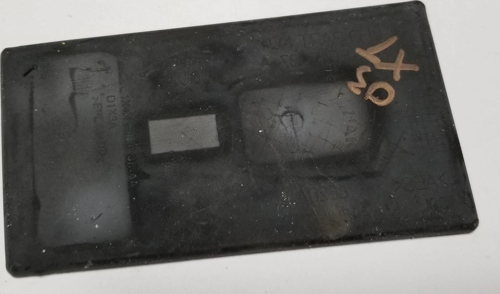 Center Console Bottom Rubber Finishing for Jaguar X-Type (2002–2008)