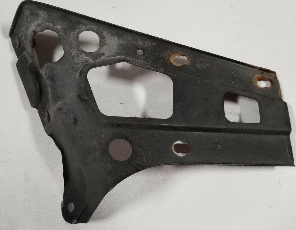 Fender Extension Bracket Left for Jaguar XK8 XKR (1997–2006) FJE1843AB