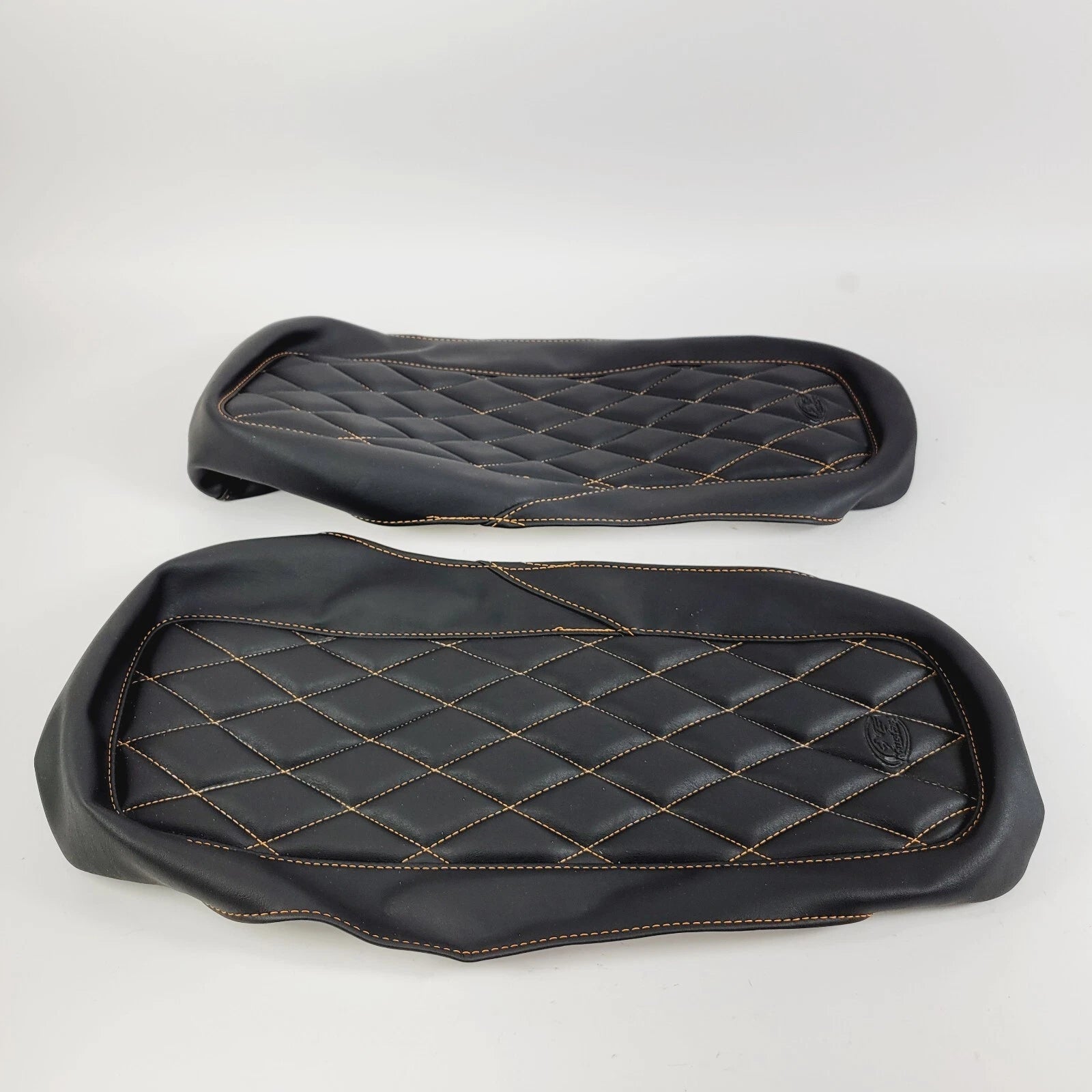 Saddlebag Lid Covers for Mustang (1993–2013) - Black, Mandarin Thread