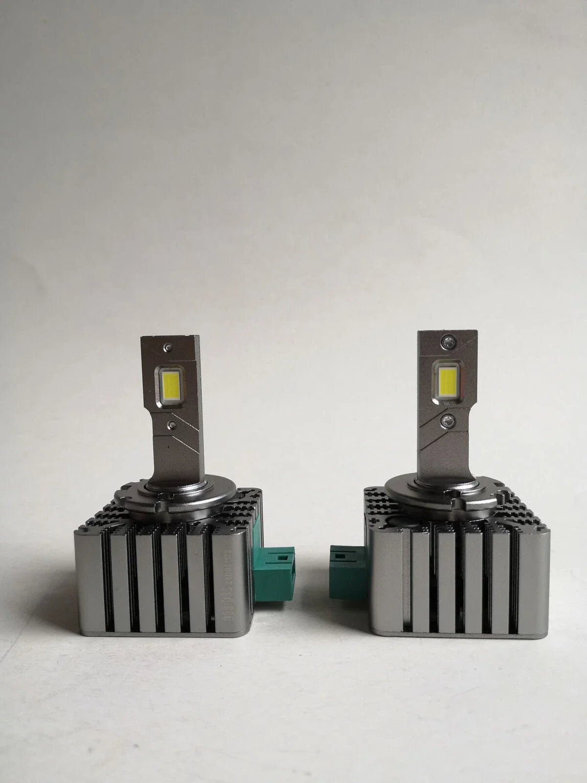 2 x HID LED Headlight Bulb Globe 12V 35W 4000LM Canbus for D3R/D3S (2010–2023)