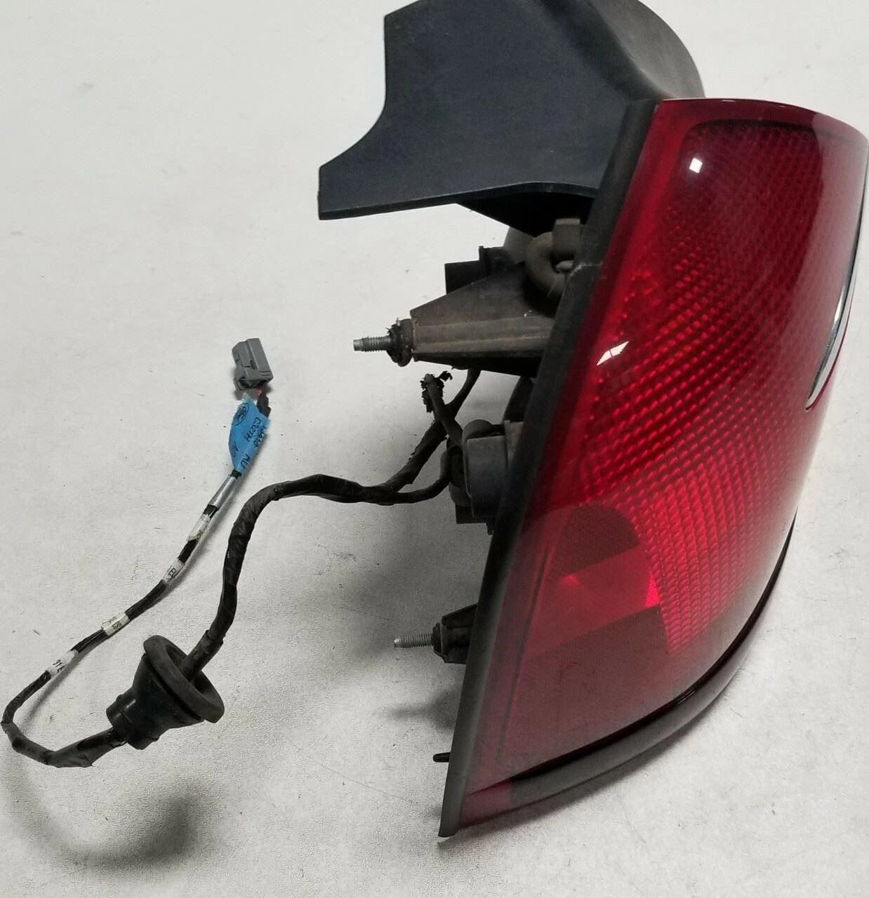 LH Tail Light Brake Lamp for Mercury Grand Marquis (1998–2002) OEM