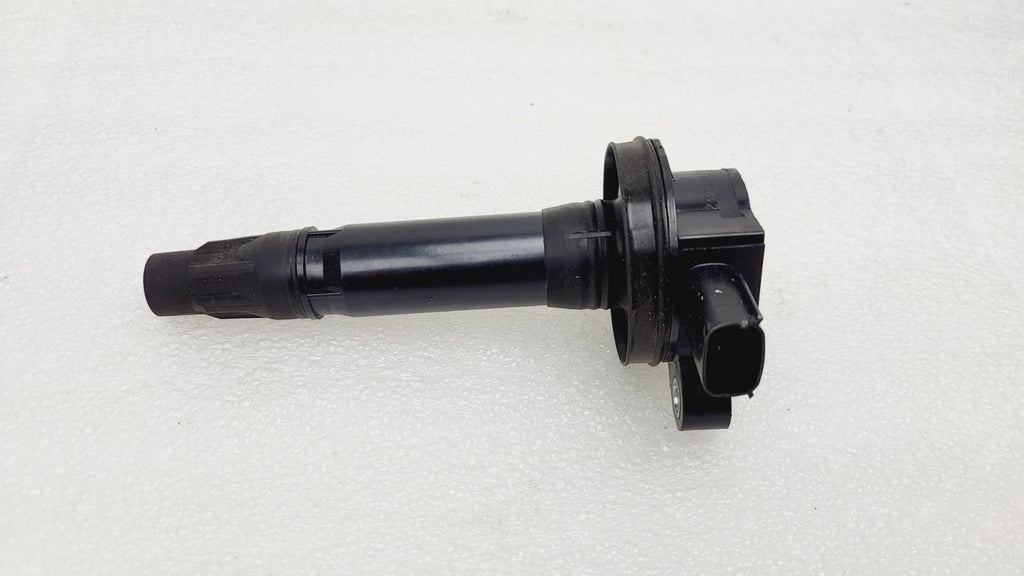 Direct Ignition Coil Spark Plug for Ford Lincoln Mercury (2007–2018) DENSO 673-6013