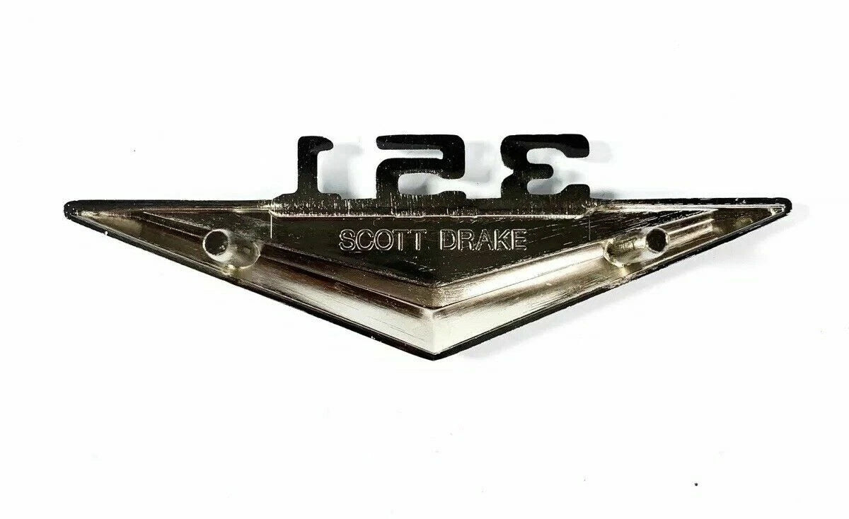 Fender Emblems Chrome Pair with Clips for 1964–1966 Ford Mustang V8