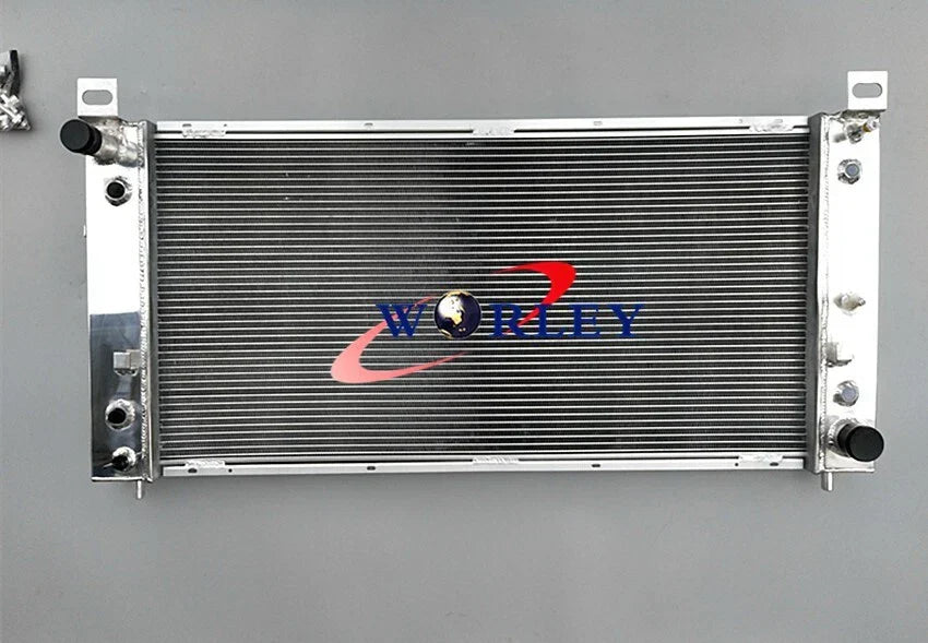 Aluminum Radiator for Chevrolet Silverado 1500 2500 3500 4.8L 5.3L 6.0L V8 (2007-2013)