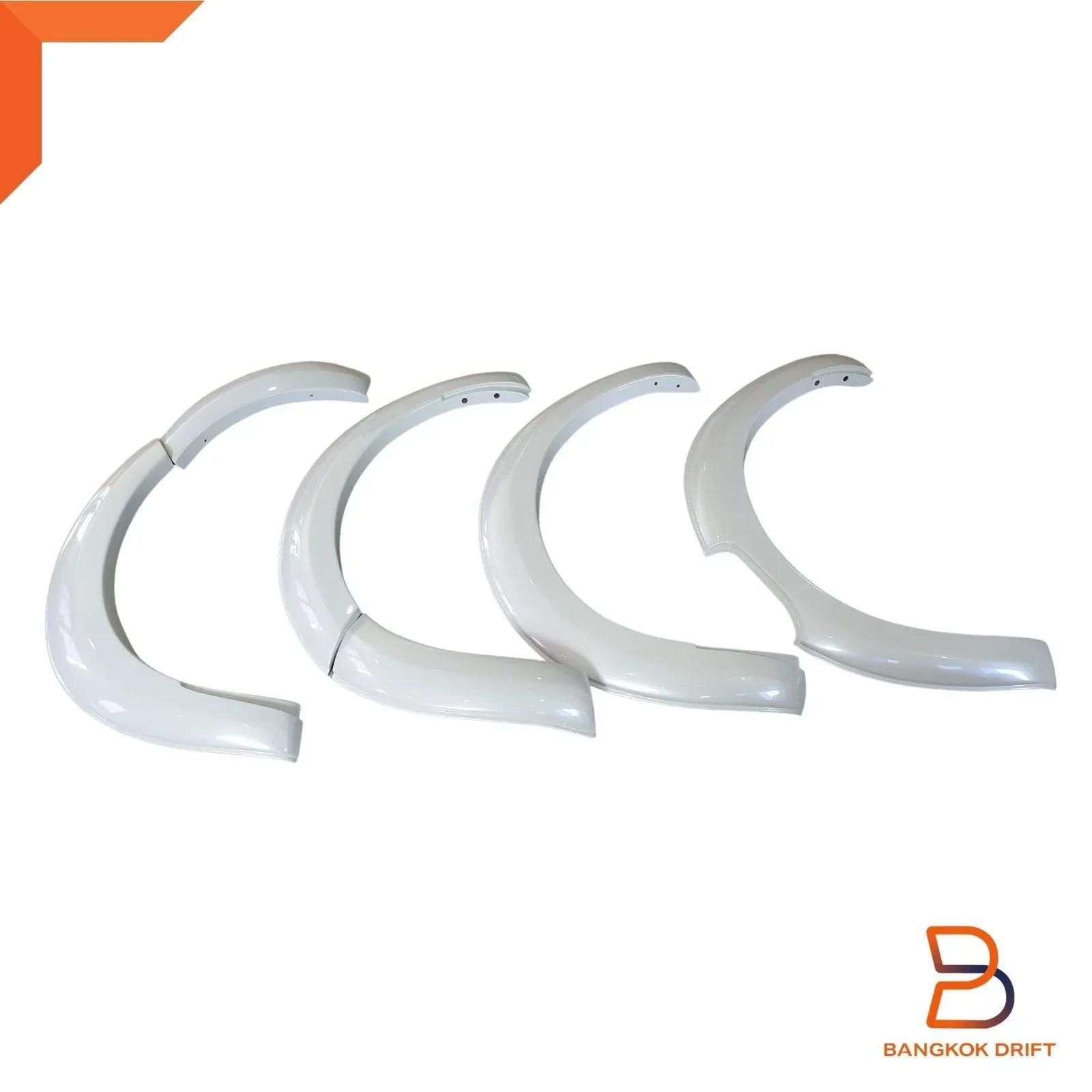 White QM1 Smooth Fender Flares for Nissan Navara D23 (2021-2023)